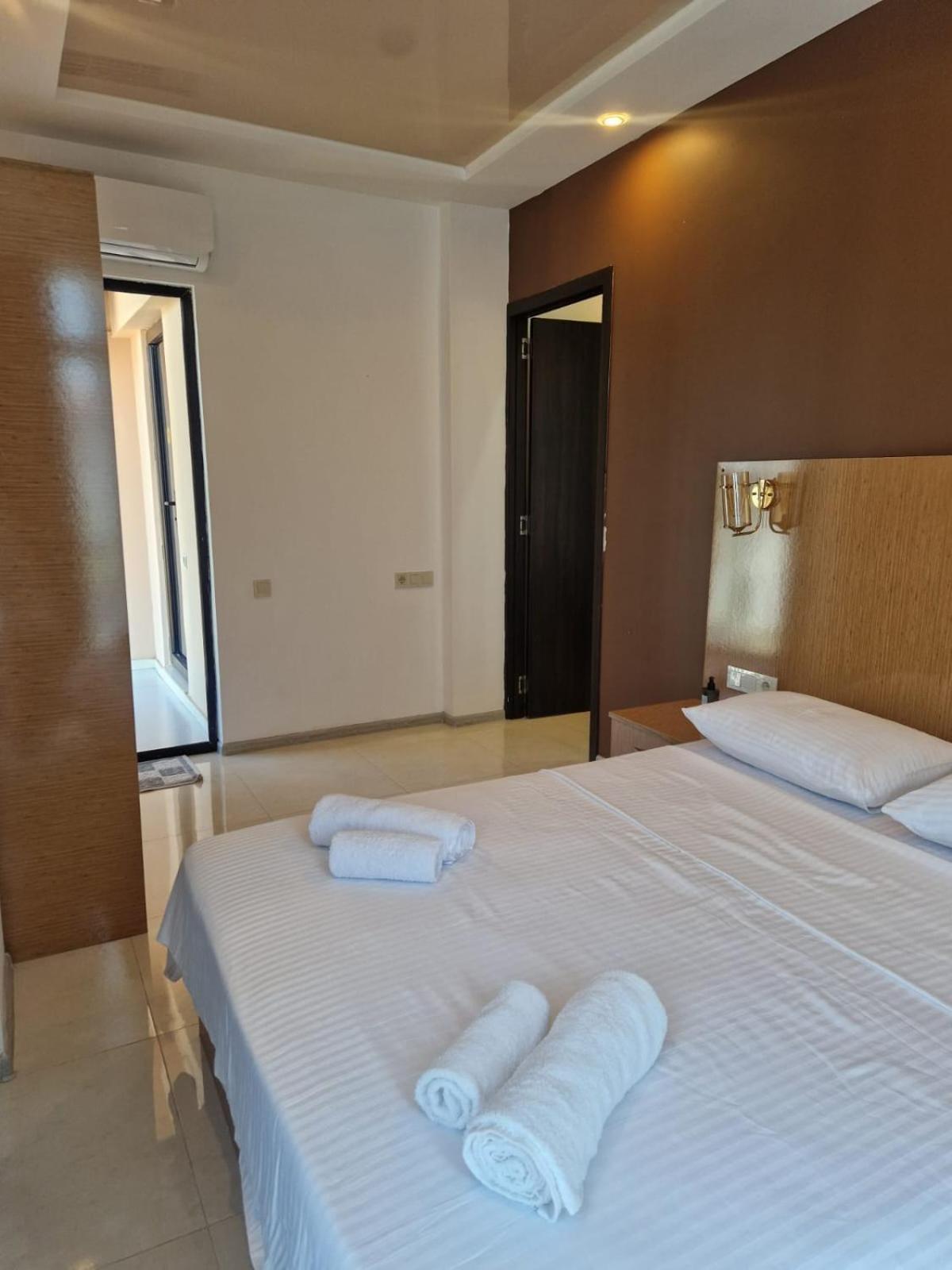 New House Kobuleti 2 Hotel Kültér fotó